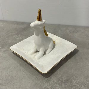Ring holder